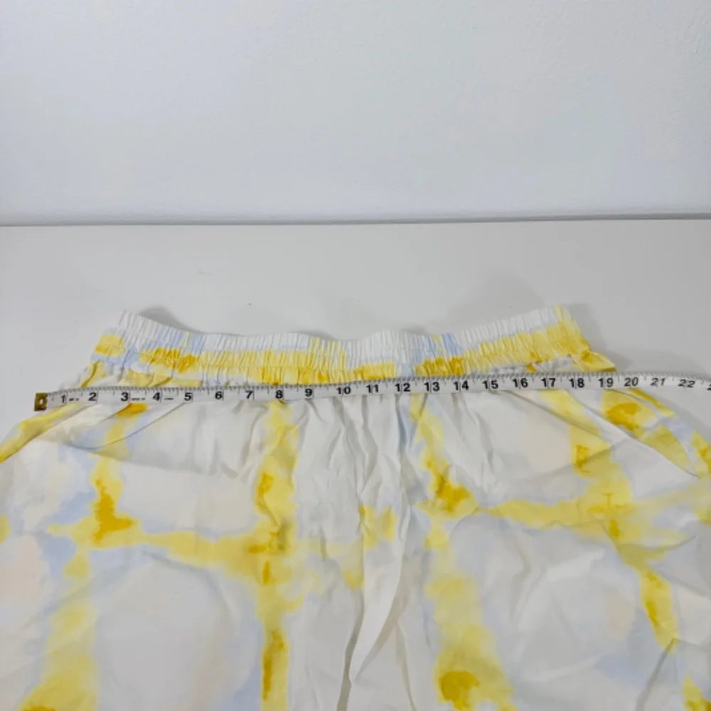 CALIA  High Rise Cover Up Summer Beach Resort Pool Butter Yellow White Shorts XL